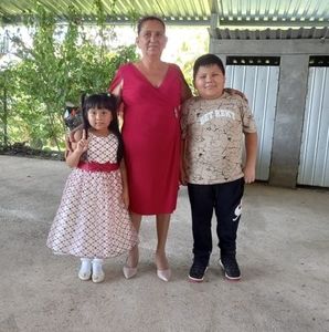 Meet your Posher, Valeria